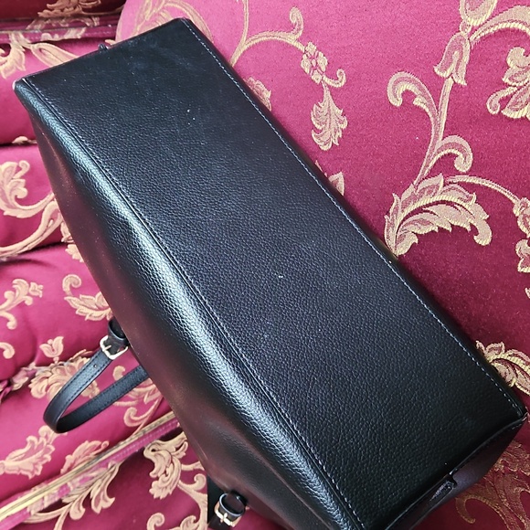 Coach Mollie Black Leather Tote with Red Interior - Picture 5 of 16